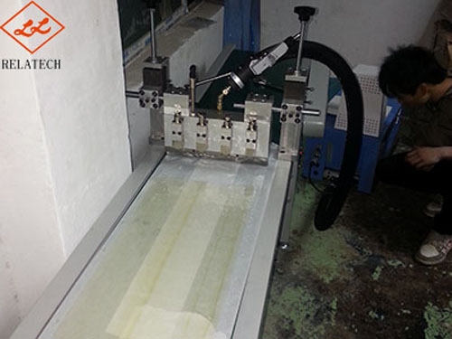 熱熔膠機(jī)涂布