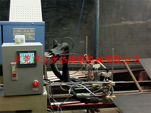 自動上膠系統(tǒng)